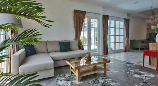 Pool Villa Pattaya - Walking Street C3