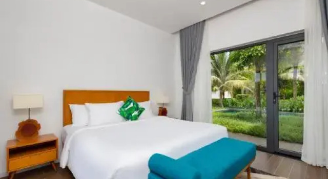 Vietsovpetro Ho Tram Beach Resort & Spa, Забронировать Курортный отель Курортные отели Хочам, Курортный отель