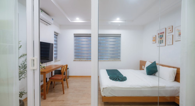 Номер Deluxe XÔI Aqua Suites West Lake