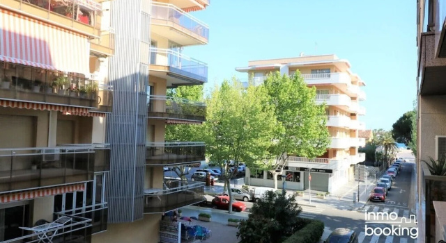 InmoBooking Maresto, climatizado y cerca de la playa, Забронировать Отель Отели Салоу 3 звезды, 3*