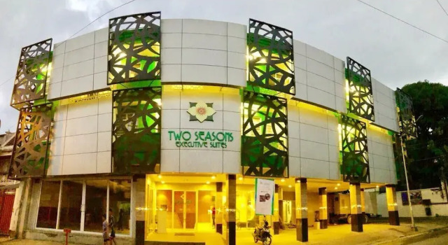 Two Seasons Executive Suites, Buchen Sie Hotel Zamboanga Mindanao