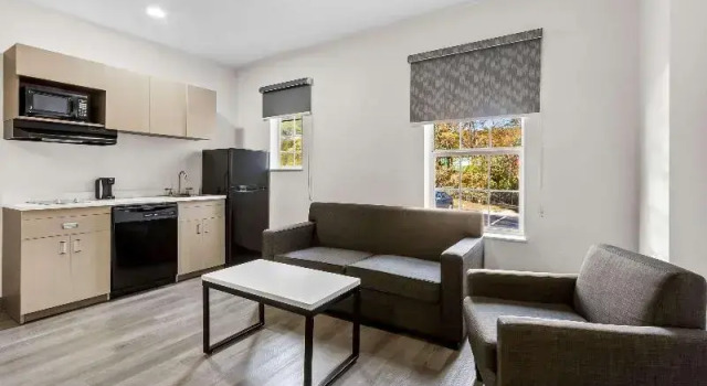 Номер Standard MainStay Suites Columbia Harbison