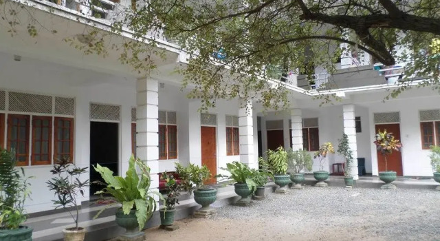 Hotel senora kataragama
