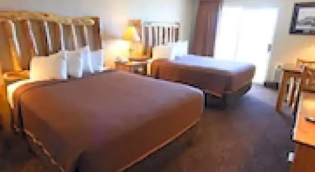 Четырёхместный номер Standard Bridge Vista Beach Hotel and Convention Center