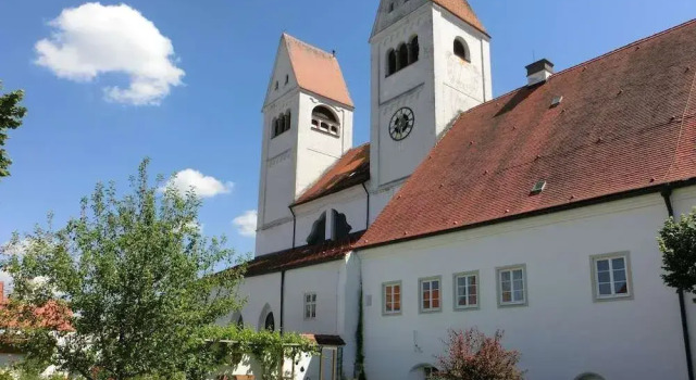 Modern Holiday Home in Lechbruck With Terrace, Reserva ahora Hotel Lechbruck Ostallgaeu