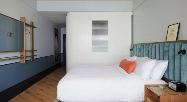 Студия Deluxe Hotel Henrietta