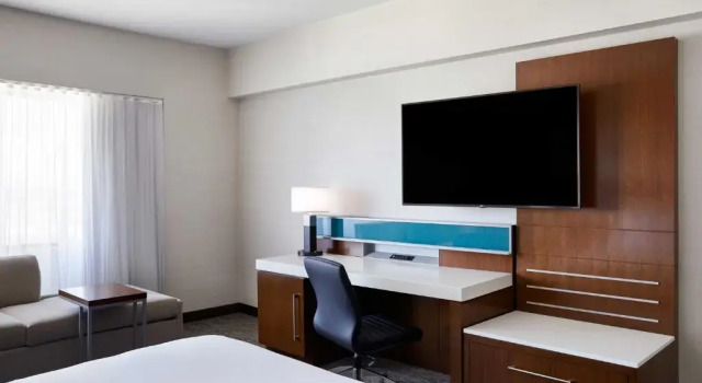 Номер Standard Delta Hotels by Marriott Phoenix Mesa