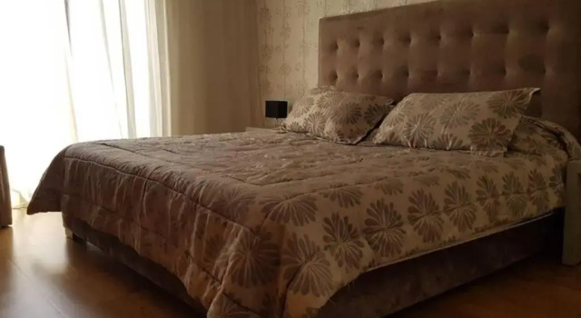 Joli Appartement meublé de 178 m2 à Agdal, Забронировать Апартаменты/квартира Отели Рабата с парковкой, рядом с Ministry of Energy, Mines, Water and Environment, Парковка