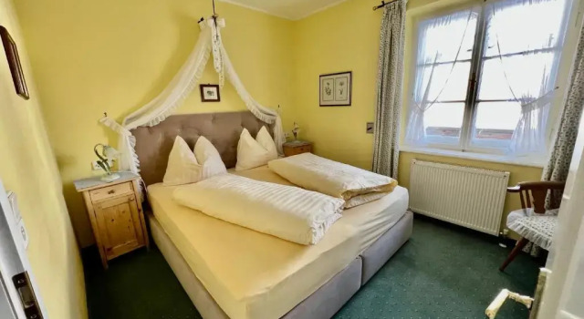 Апартаменты Villa St Oswald Premium Apartments