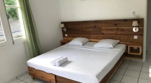 Le Palm d'Or, Book Hotel Hotels in Saint-Paul with Parking, Parking