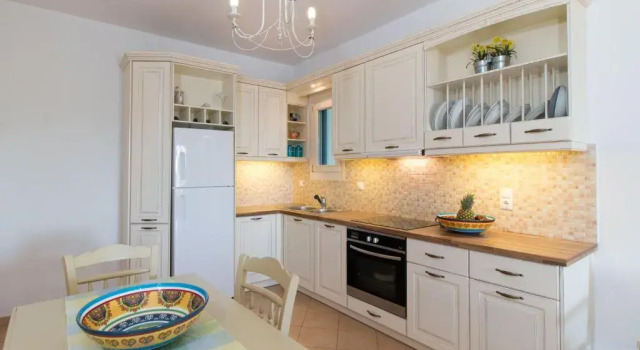 Полулюкс 9 Muses Naxos Beach hotel