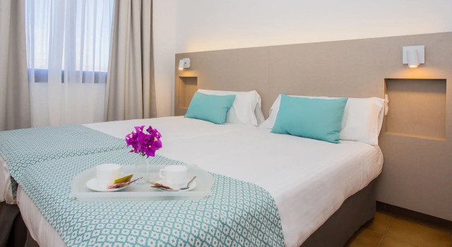 Apartamentos Los Tulipanes