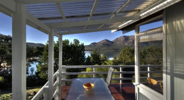 Коттедж Freycinet Beachfront Retreat