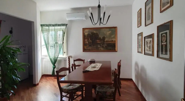 Casa di Mara, Réserver Chambre d'hôtes Hôtels à Alanno avec parking, Parking