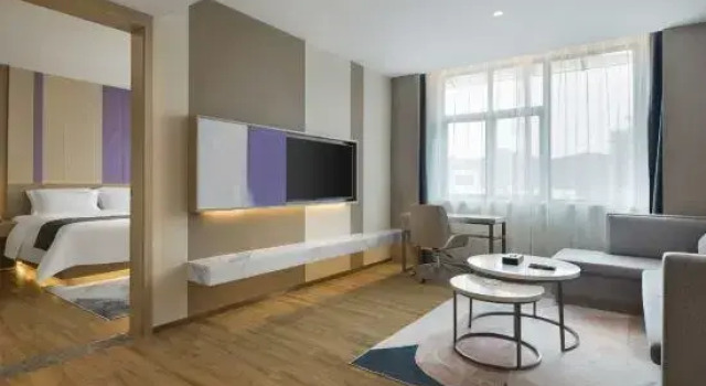 Люкс Deluxe Lifeng Impression Hotel (Peng'an Yipin World Branch)