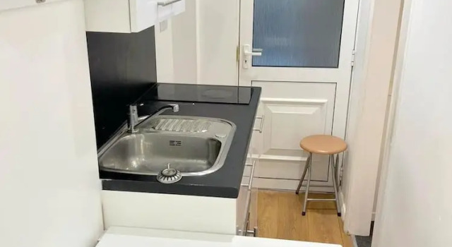 Cute Studio Apartment in South Croydon, Varaa Huoneisto Asunnot kohteessa Merseyside, Huoneisto