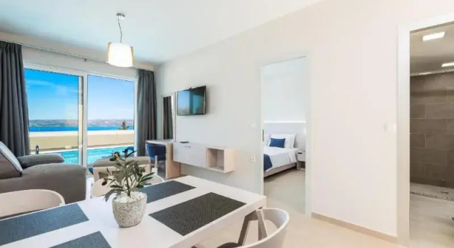 Люкс Sun and Sea Plus Resort