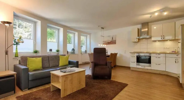 Ferienwohnung-303-Hohe-Lith-ganz-nah-am-Meer-inkl-Strandkorb
