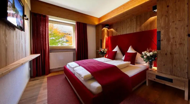Geniesserhotel Minglers Sportalm 4 Sterne Superior, Book Hotel Kirchberg in Tirol Brixental