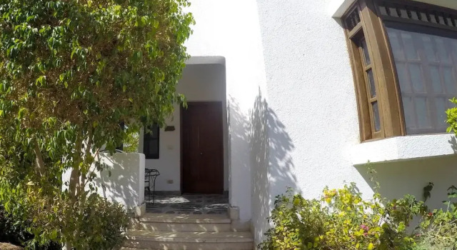 One Bedroom Apart Deep Purple by Pool