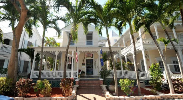 The Palms Hotel, Забронировать Отель Отели Ки-Уэст с завтраком, рядом с Key West Burlesque Theater, Завтраки