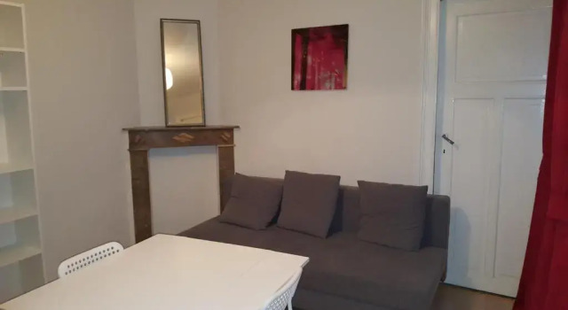 Апартаменты Cool Central Apartment