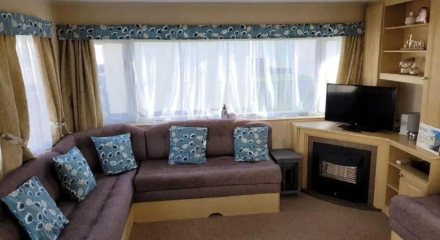 341 Family Caravan at Marine Holiday Park, sleeps 6