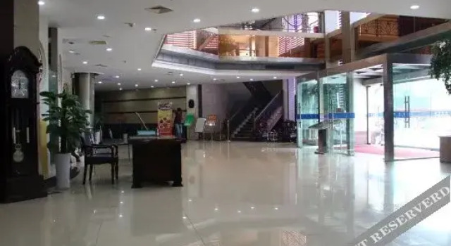 Jin Wei, Prenota Hotel Ningbo Zhejiang