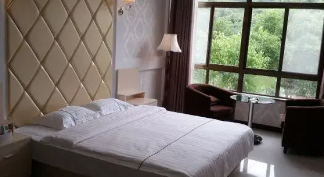 Семейный люкс Monkey Mountain Villa Hotel