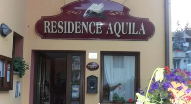 Residence Aquila, Забронировать Отель Отели Брюссон с парковкой, Парковка