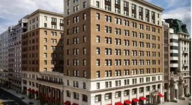 Global Luxury Suites at The White House