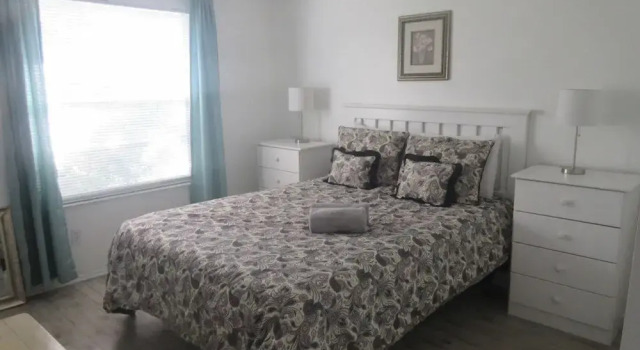 4BR Pool Home in Indian Ridge by SHV-915, Buchen Sie Ferienhaus Hotels in Four Corners mit Pool, Schwimmbad
