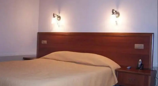 Yu Deluxe Hotel