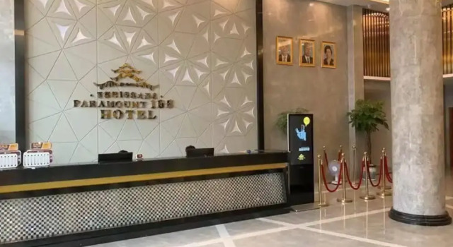 Paramount 168 Hotel