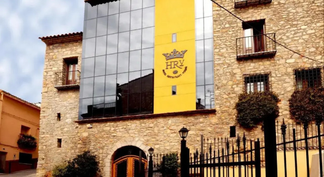 Hotel Restaurant Verdià, Забронировать Отель Заповедник Сьерра-де-Эспадан 