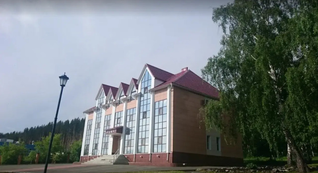 Yashma, Prenota Hotel Uchaly Uchalinsky District