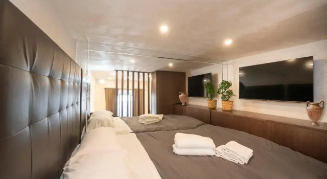 POPOLO PEN 56 Apartament, Prenota Appartamento Spagna Roma
