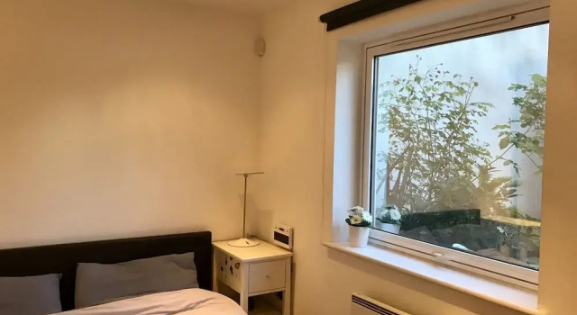 Spacious Flat With Private Patio Right by Kings X Station, Забронировать Апартаменты/квартира Апартаменты Лондона, рядом с Площадь Тависток, Апартаменты/квартира