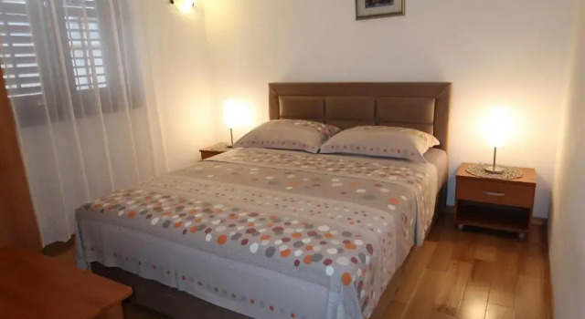 Apartment Makarska City Center with Sea View VII, Забронировать Апартаменты/квартира Апартаменты Макарска, рядом с Набережная Рива (Макарска), Апартаменты/квартира