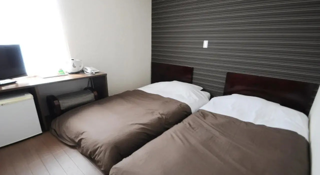 Iwamizawa Hotel 4 Jo, Buchen Sie Hotel Iwamizawa Hokkaido