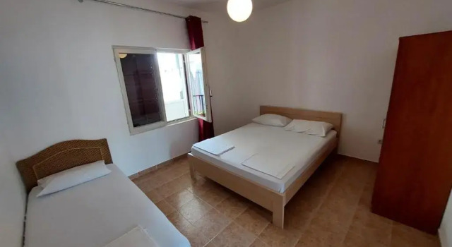 Апартаменты c 1 комнатой с балконом и с красивым видом из окна Apartments Marniković