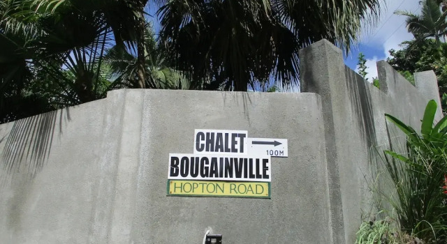 Chalets Bougainville, Réserver Chalet Takamaka Mahé