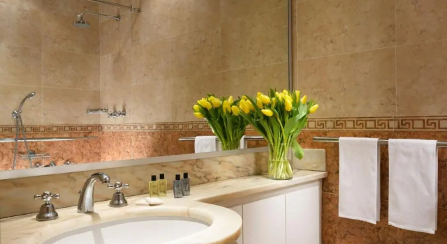 Двухместный номер Classic UNA Hotels Hotel & Residence Contessa Jolanda Milano