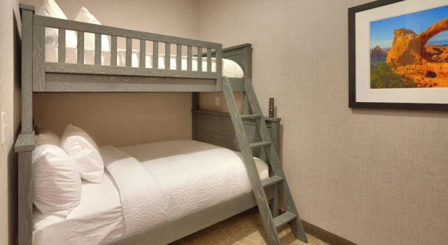 Люкс с 2 комнатами с видом на реку SpringHill Suites by Marriott Moab