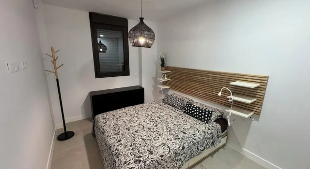 Apartamento República Checa by Croma, Забронировать Апартаменты/квартира Отели Эстепона с парковкой, рядом с Палеонтологический музей, Парковка