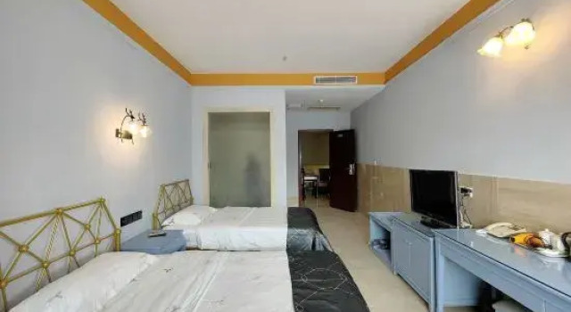 Люкс с 5 комнатами Taishan Guiyuan Hotel