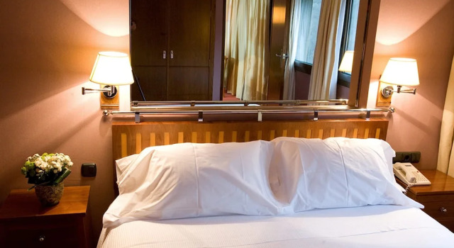 Одноместный номер Standard Hotel Palafox