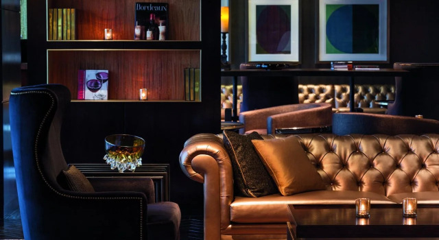 The Ritz-Carlton, Charlotte, Забронировать Отель Отели Шарлотте 5 звезд, рядом с Центр изобразительного искусства McColl, 5*
