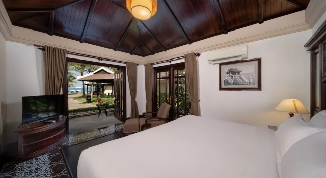 Бунгало Executive Anja Beach Resort & Spa