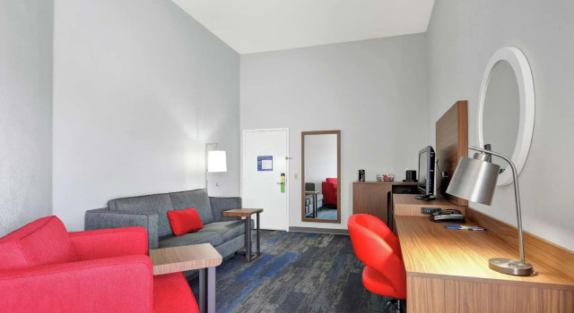 Люкс City Express by Marriott Santa Ana/Orange County Airport